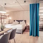 Hotel Boutique Lechzeit 4*