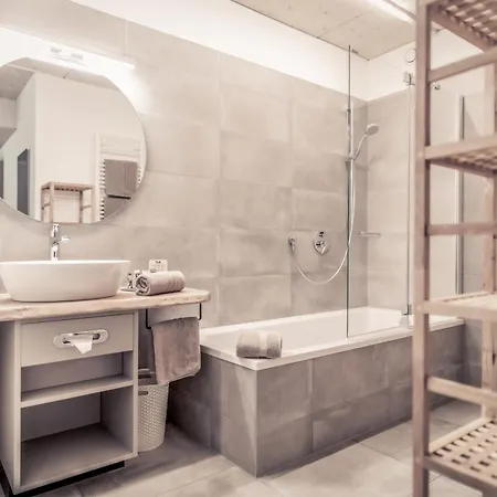 Boutique Lechzeit 4* Elmen