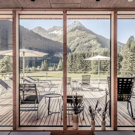 Boutique Lechzeit Hotel Elmen